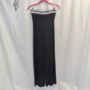 Heart and Hips Size Small Strapless Jumper